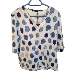 🐞 2/$15 - Just Fashion Now Blue & White V Neck Tunic NWT - Size M
